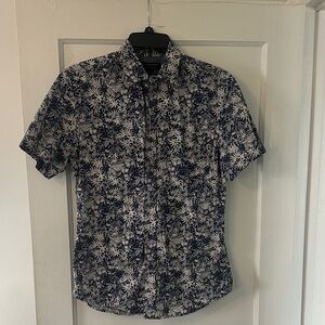 Banana Republic Navy & White Short-Sleeve Floral Button-Down Shirt